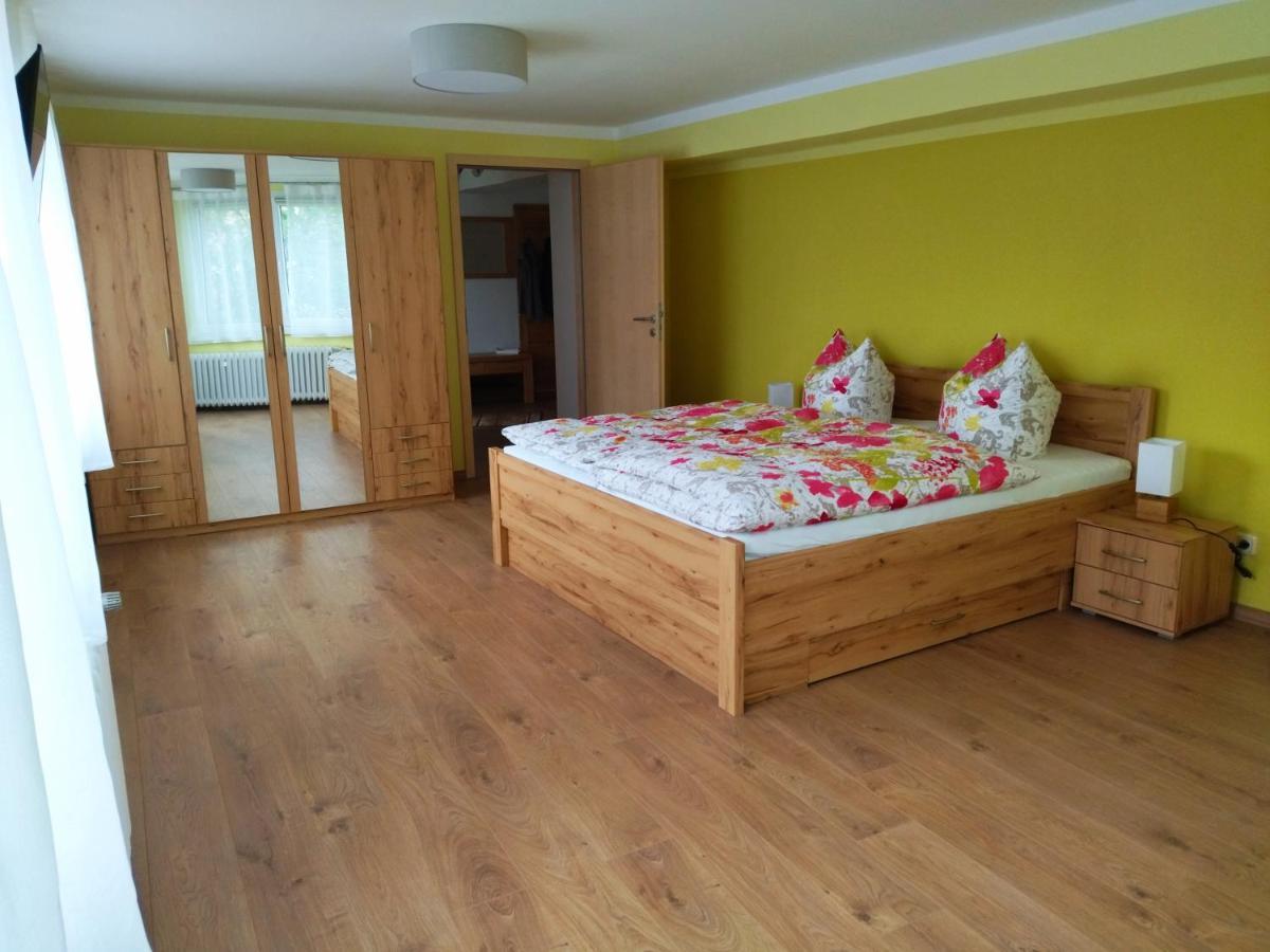 Ferienwohnung Kreuzgasse Бад Франкенхаузен Екстериор снимка